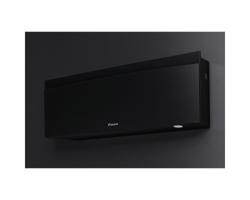 Daikin Emura Black: елегантна інверторна настінна спліт-система