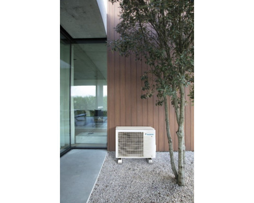 Елегантний кондиціонер Daikin Emura White: стиль та комфорт