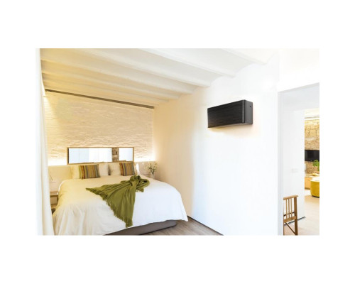 Daikin Stylish Black: Елегантна інверторна настінна спліт-система.