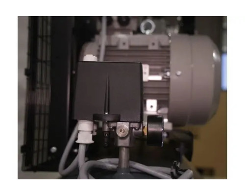 Компресор поршневий WALTER GK 1400-7,5/500 P