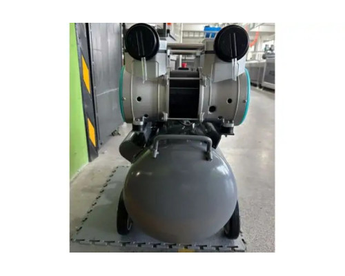 Безмасляний поршневий компресор Mast MOF1680/2x1500-50L