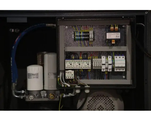 Гвинтовий компресор з ремінним приводом WALTER SK 5,5 SXP