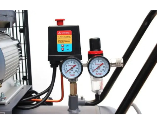 Компресор безмасляний з ремінним приводом TAGRED TA3390