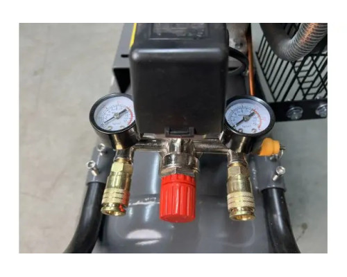 Поршневий компресор MAST TA65/100L 220V PRO