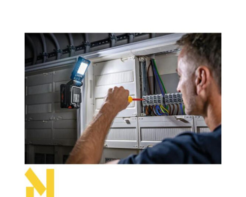 Ліхтар акумуляторний Bosch GLI 18V-800 (без АКБ та ЗП)