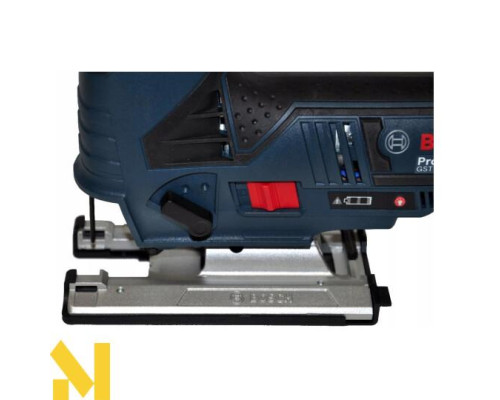 Лобзик акумуляторний Bosch GST 12V-70 + 2х2.0 А.ч + ЗП + L-BOXX