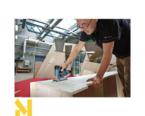 Лобзик акумуляторний Bosch GST 12V-70 Professional (без АКБ та ЗП)