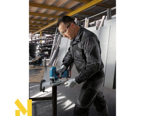 Лобзик акумуляторний Bosch GST 185-LI