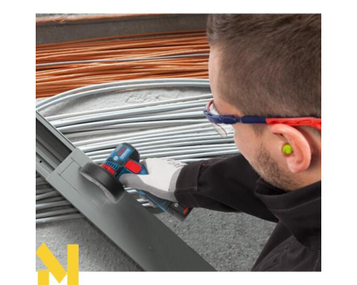 Болгарка (кутова шліфмашина) акумуляторна Bosch GWS 10.8-76 V-EC (без АКБ та ЗП)