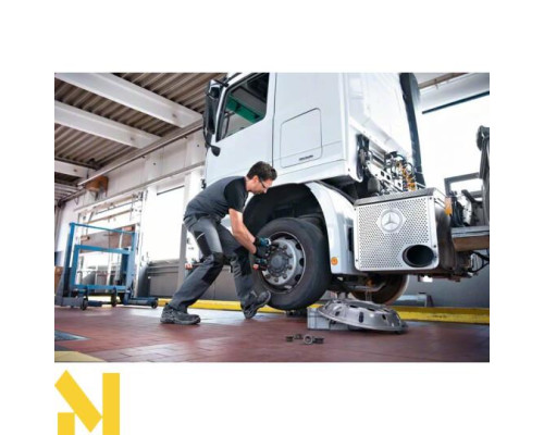 Гайковерт акумуляторний Bosch Professional GDS 18V-1000 (без АКБ та ЗП)