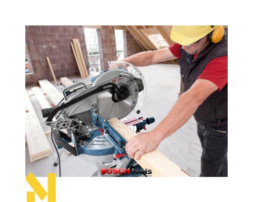 Пила торцювальна Bosch GCM 12 JL