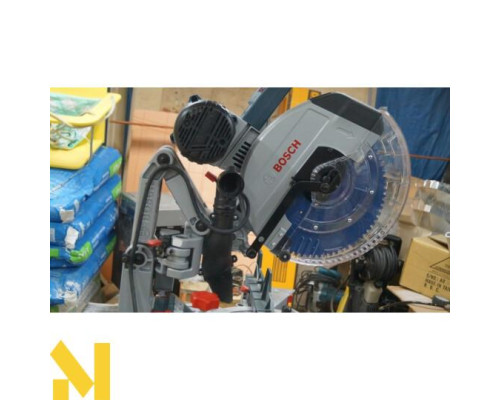 Пила торцювальна Bosch GCM 12 GDL