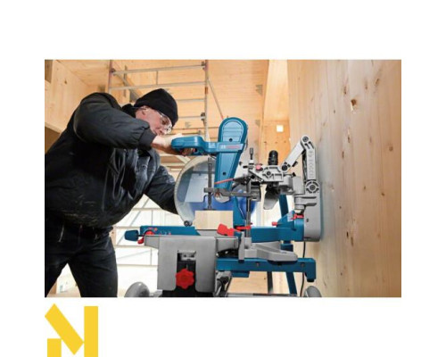 Пила торцювальна Bosch GCM 12 GDL