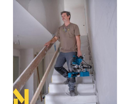 Торцювальна пила Bosch GCM 305-216 D Professional