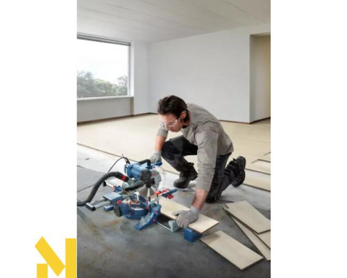 Пила торцювальна Bosch PRO GCM 254 D