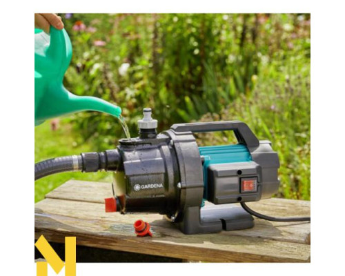 Насос садовий Gardena 3700/4