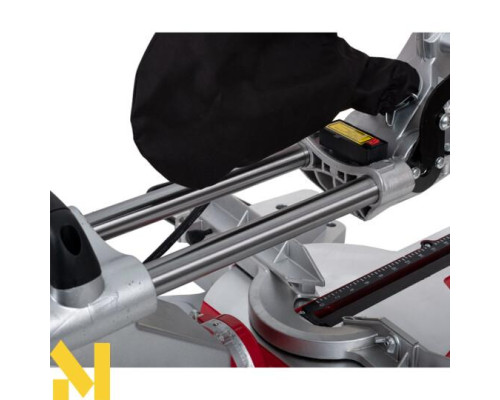 Пила торцювальна Vitals Master Dz 2520JFd