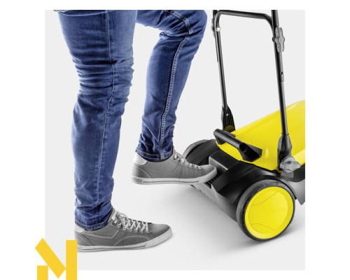 Підмітальна машина механічна Karcher S 4 Twin