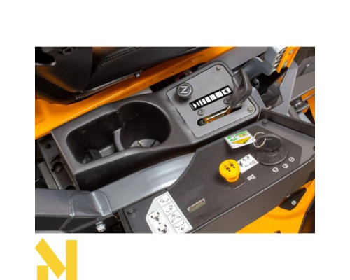 Райдер бензиновий Cub Cadet Z3 137 з нульовим радіусом розвороту