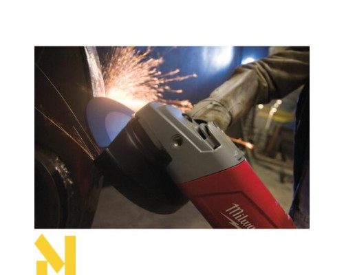 Болгарка (кутова шліфмашина) Milwaukee AGVM 26-230 GEX