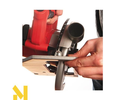 Пила дискова Milwaukee CS 60 F