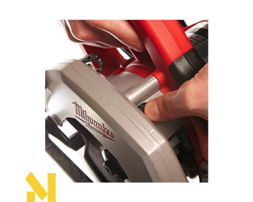 Пила дискова Milwaukee CS 60 F