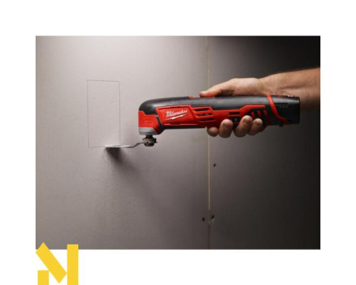 Багатофункціональний інструмент (реноватор) акумуляторний Milwaukee C12 MT-0 (без АКБ та ЗП)