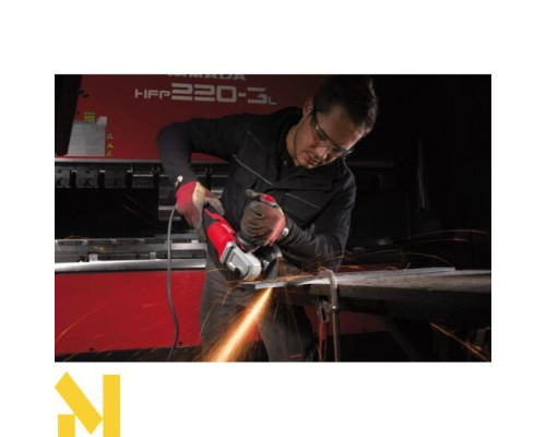 Болгарка (кутова шліфмашина) Milwaukee AGV 15-125 XC