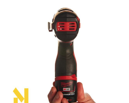 Гвинтоверт акумуляторний MILWAUKEE M12 BID-202C