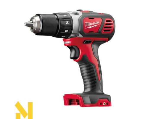 Дриль-шуруповерт Milwaukee M18 BDD-202C