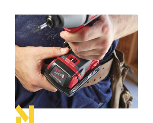 Гвинтоверт акумуляторний MILWAUKEE M18 BID-202C