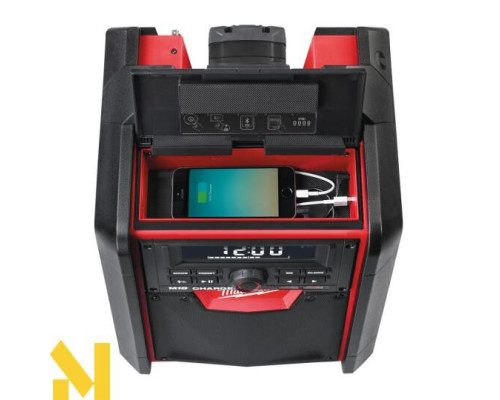 Радіоприймач/зарядний пристрій гібридний Milwaukee M18 RC-0