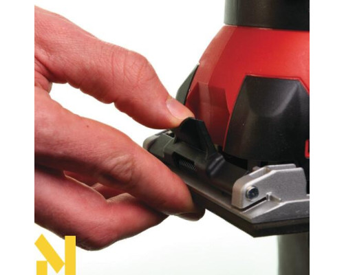 Шліфмашина вібраційна Milwaukee SPS 140