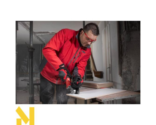 Болгарка (кутова шліфмашина) Milwaukee AG 800-125 E