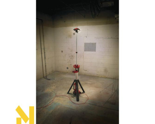 Ліхтар акумуляторний Milwaukee M18 HSAL-0 підлоговий (без АКБ та ЗП)