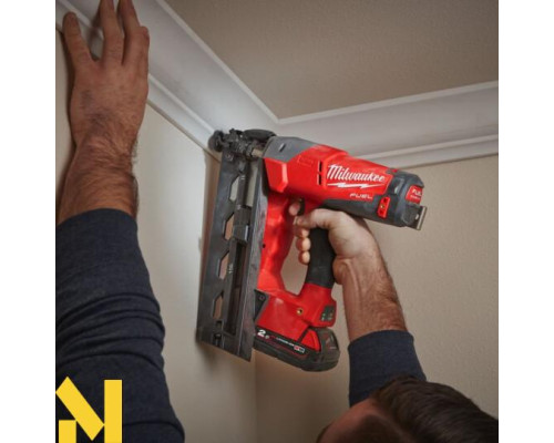 Цвяхозабивач акумуляторний MILWAUKEE M18 CN16GA-202X