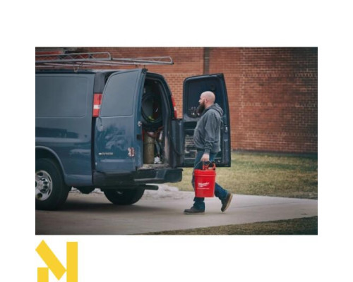 Машина прочистна акумуляторна Milwaukee M12 BDC8-202C