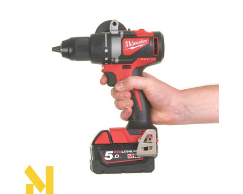 Дриль-шуруповерт Milwaukee M18 BLDD2-502X