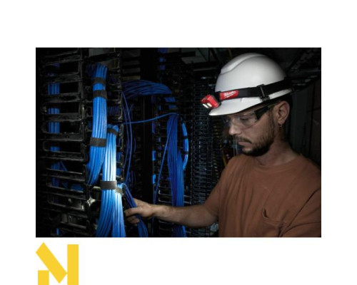 Ліхтар налобний Milwaukee HL-SF на батарейках