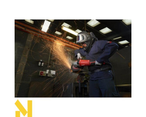 Болгарка (кутова шліфмашина) Milwaukee AGVKB-24-230 EKX DMS