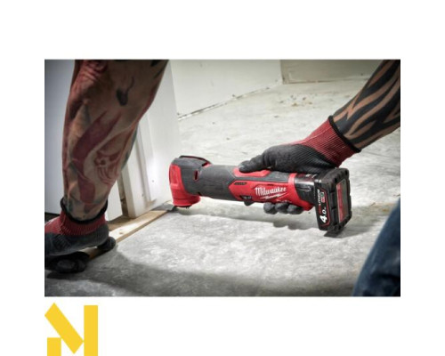 Багатофункціональний інструмент (реноватор) акумуляторний MILWAUKEE M12 FMT-422X