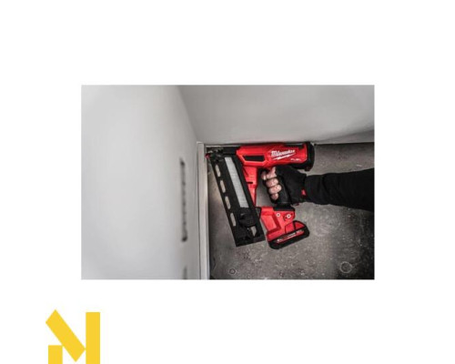 Цвяхозабивач акумуляторний Milwaukee M18 FN16GA-202X