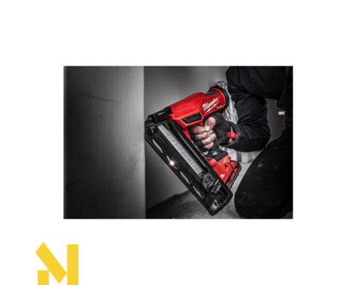 Цвяхозабивач акумуляторний Milwaukee M18 FN16GA-202X