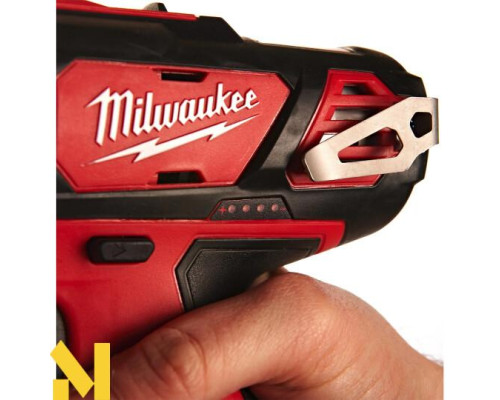 Дриль-шуруповерт акумуляторний Milwaukee M12 BDD-201C