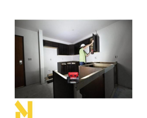 Ліхтар акумуляторний MILWAUKEE L4 FFL-301 з магнітом