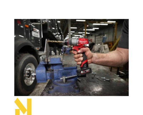 Дриль-шуруповерт акумуляторний Milwaukee M12 FPD2-402X