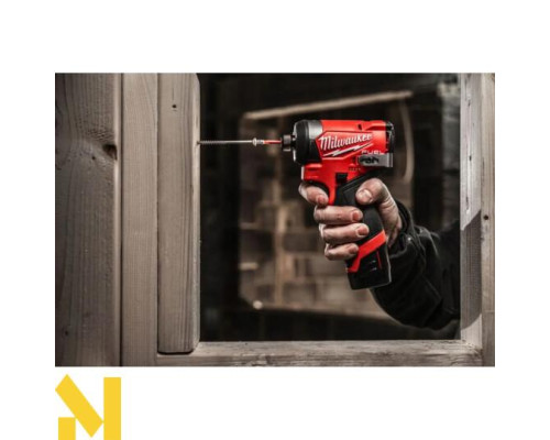 Гвинтоверт акумуляторний Milwaukee M12 FID2-202X