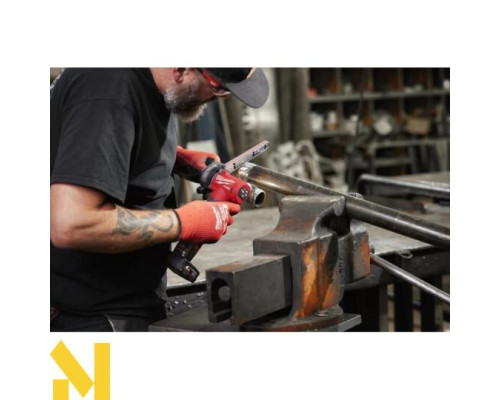 Шліфмашина стрічкова акумуляторна Milwaukee M12 FBFL13-402В