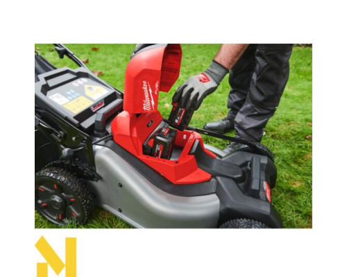 Газонокосарка акумуляторна Milwaukee M18 F2LM46-802