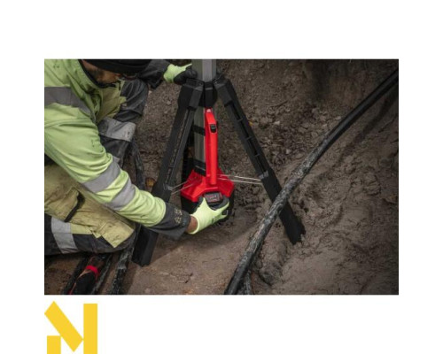 Ліхтар акумуляторний Milwaukee M18 SAL2-502B